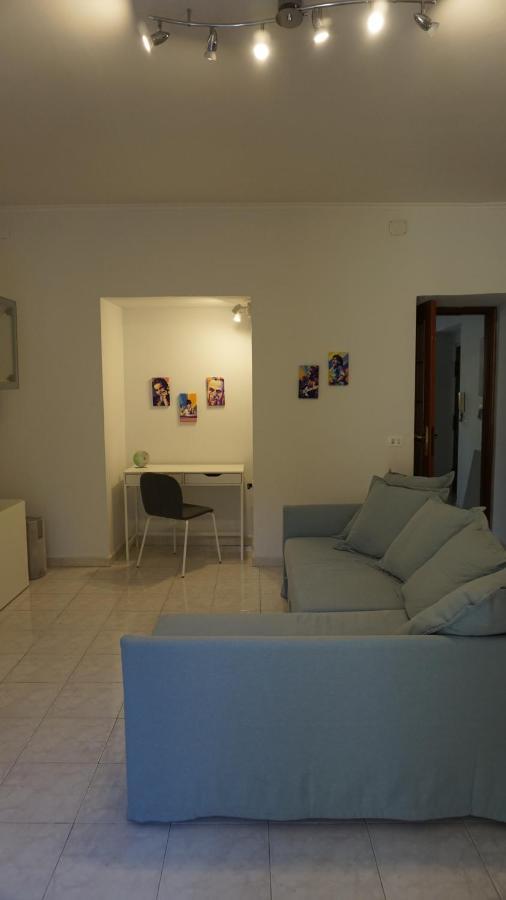 Holiday Home Deldec Наполи Екстериор снимка