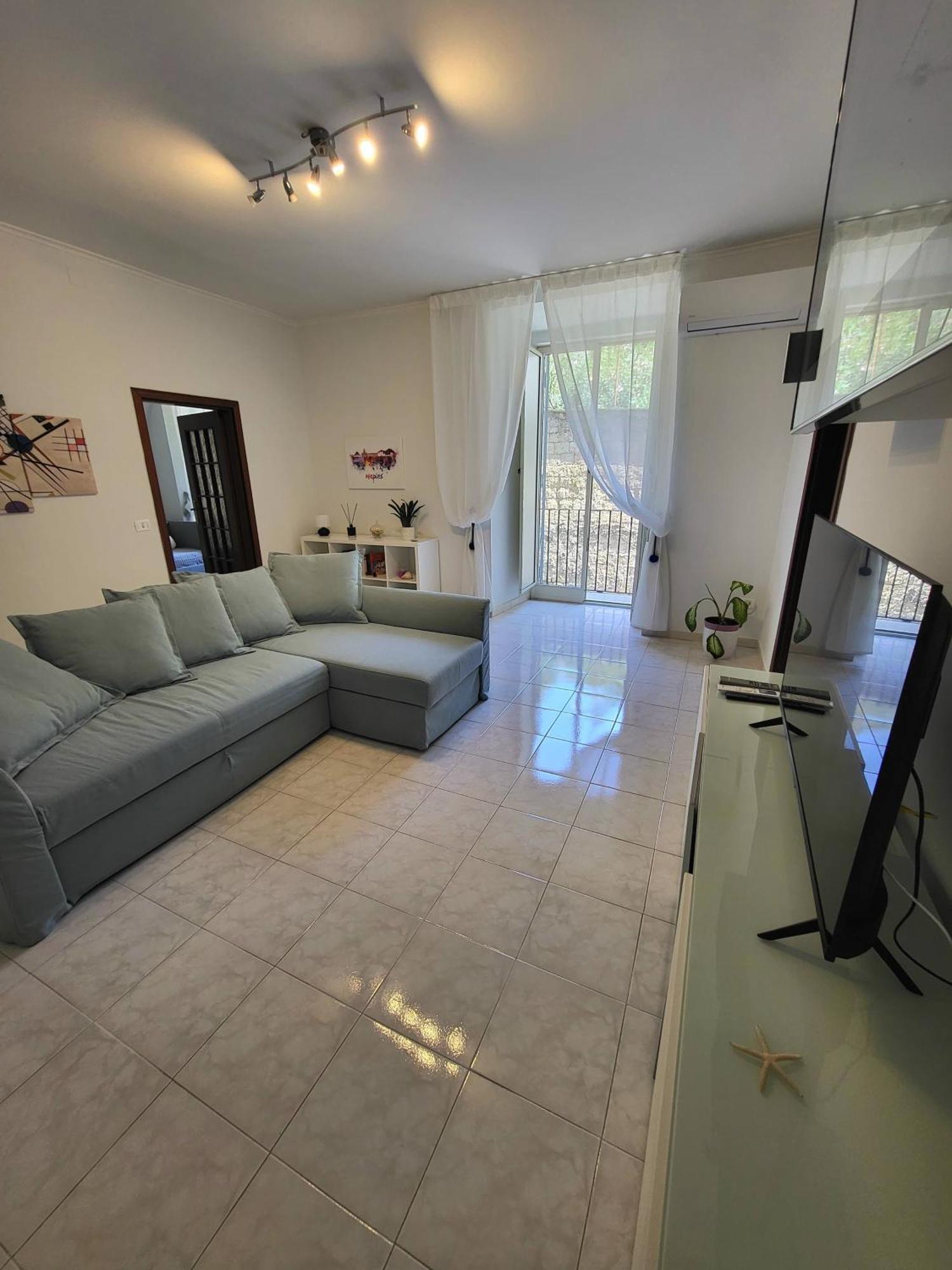Holiday Home Deldec Наполи Екстериор снимка