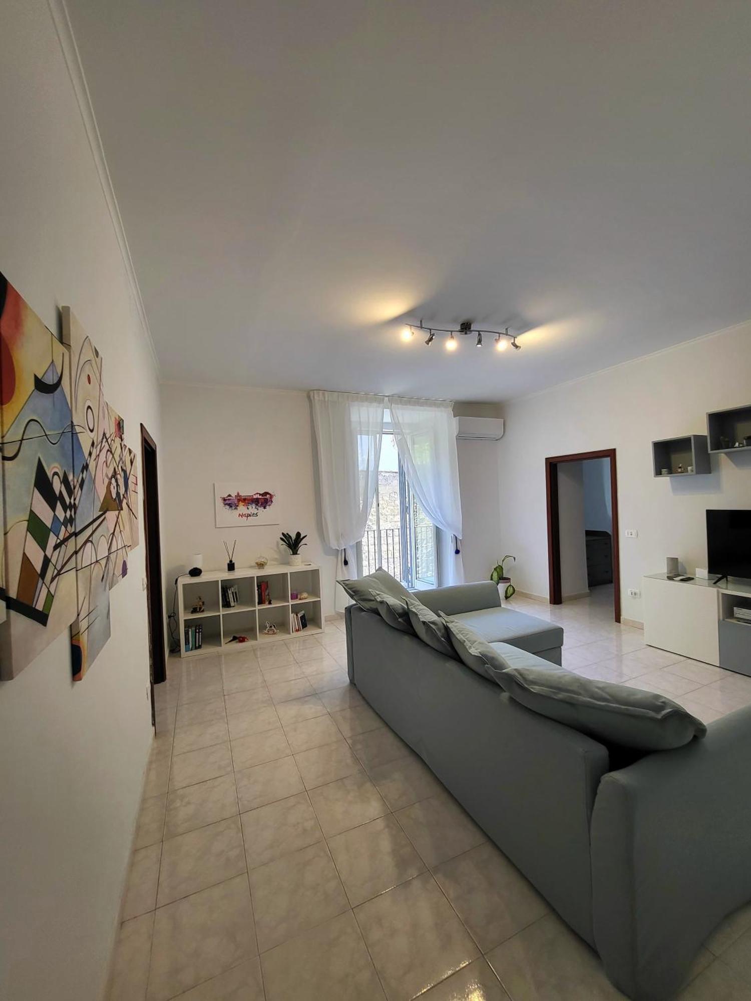 Holiday Home Deldec Наполи Екстериор снимка